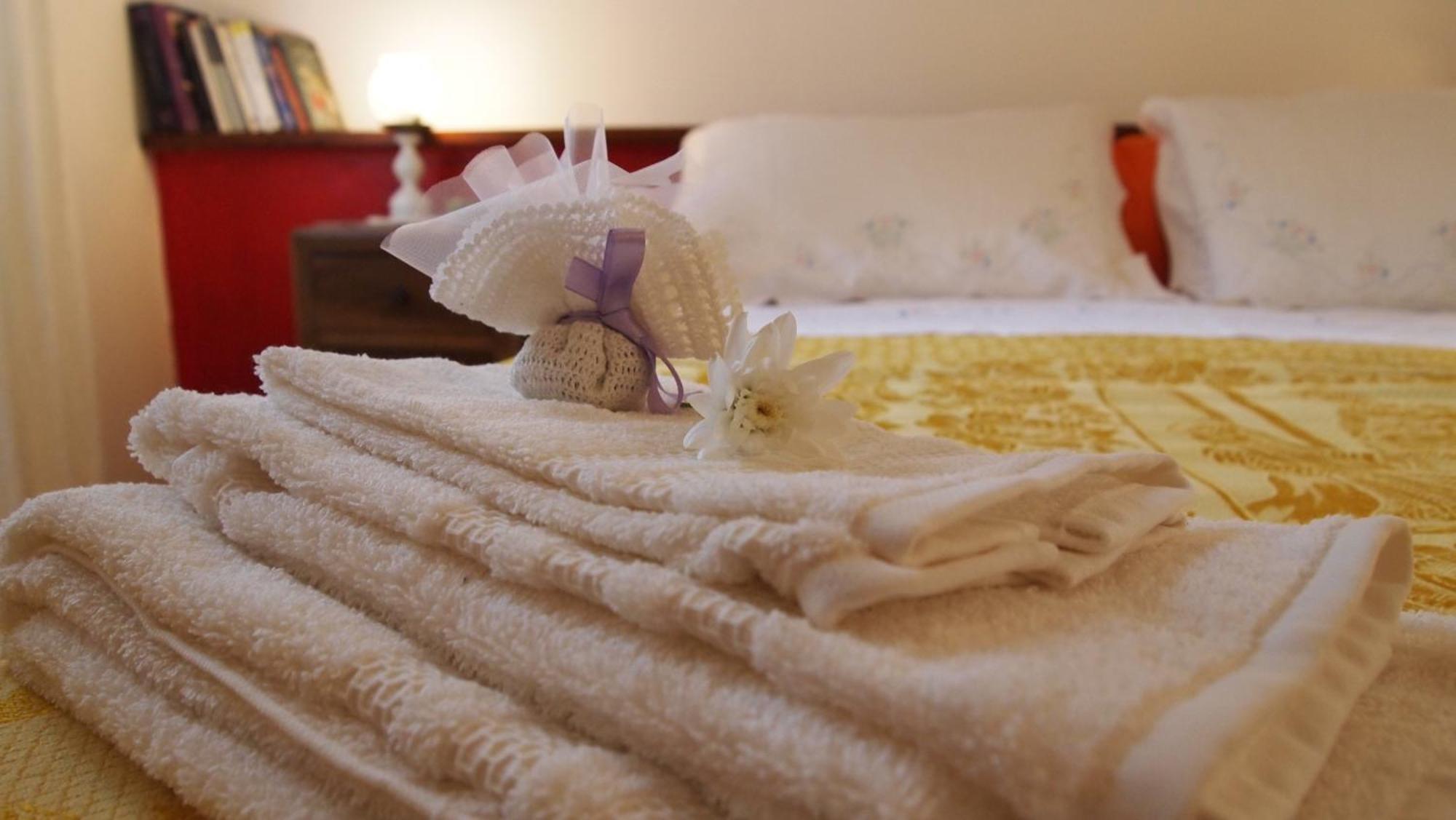 Agriturismo La Terra Valiano Номер фото