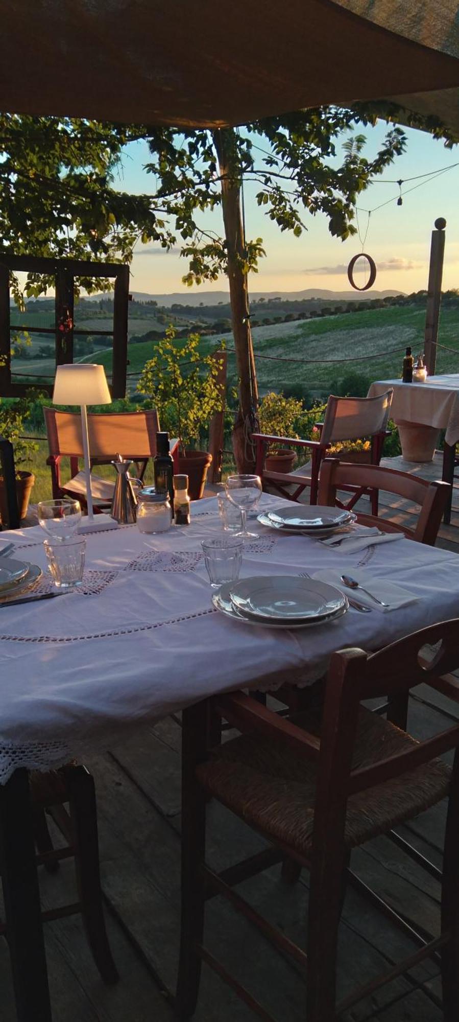 Agriturismo La Terra Valiano Экстерьер фото