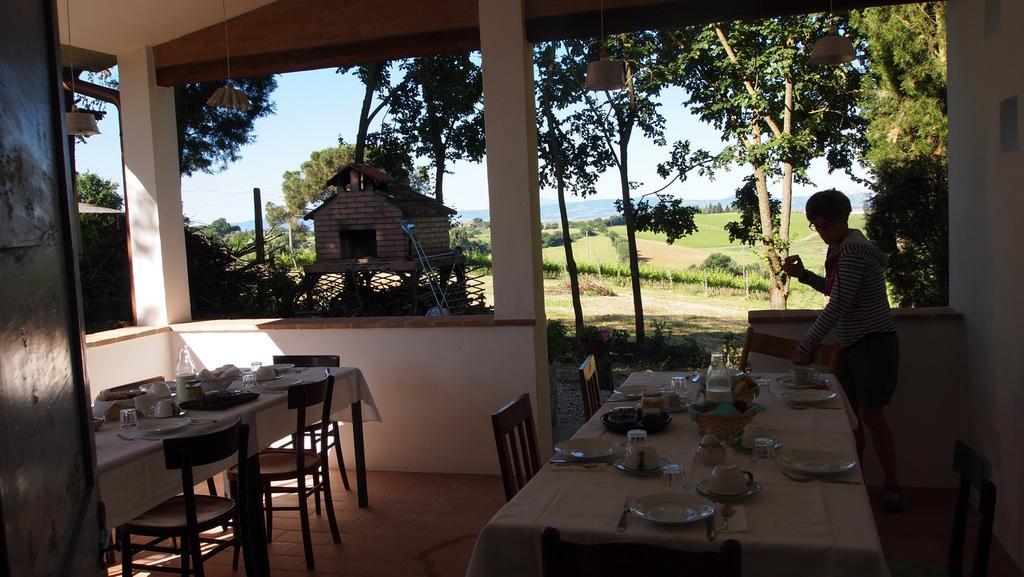 Agriturismo La Terra Valiano Экстерьер фото